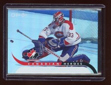 2009-10 O-Pee-Chee Canadian Heroes Foil #CBH17 Patrick Roy *S4975