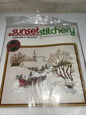 Sunset Stitchery Crewel trineo paseo en la nieve kit 1979 vintage vacaciones de invierno Foto 1 de 4