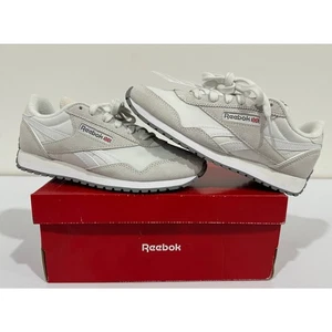 Zapatos para correr Reebok clásicos AZ para mujer gris/blanco talla 6,5 nuevos en caja # - Imagen 1 de 11