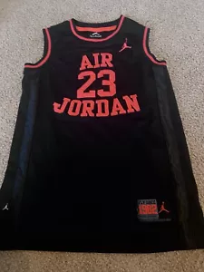 Nike Air Jordan #23 Jumpman Boys Medium Youth Jordan Jersey Black - Picture 1 of 4