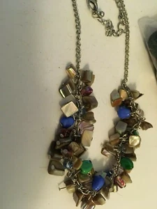 VINTAGE ESTATE SHELL CLUSTER CHAIN NECKLACE - Bild 1 von 4