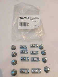 SET MONTAGGIO MALATO Qtà 8 Bulloni e 8 Dadi (2024256) - Foto 1 di 3