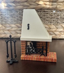 Vintage LUNDBY corner FIRE PLACE With Tools And Stand In Good Condition - Picture 1 of 9