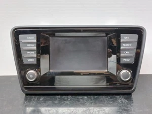 5E0919605D multifunction screen for SKODA OCTAVIA III BREAK (5E5) 2.0 TDI 2012 - Imagen 1 de 12