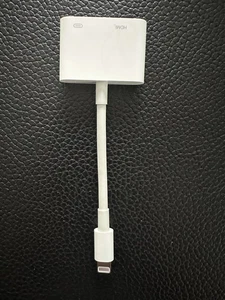Apple Lightning Digital AV Adapter - HDMI + Lightning Ladeanschluss - Original OE - Bild 1 von 4