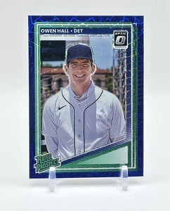 2025 Donruss Baseball Owen Hall Rated Prospect Blue Velocity Prizm #130 - Bild 1 von 2