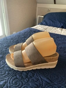 Adrienne Vittadini Womens Cara Brown Wedge Heel Slide Sandals Sz 8.5 M - Picture 1 of 11
