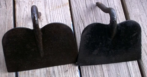 Lot Of 2 Vintage Rustic Hoe Heads,Old Garden Farm Tool Cover