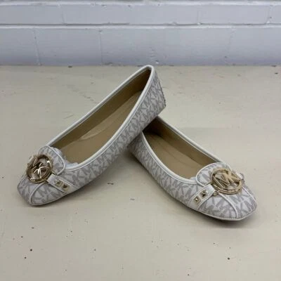 MICHAEL KORS Fulton Studded Logo Moccasin Women's Size US 7.5M Vanilla