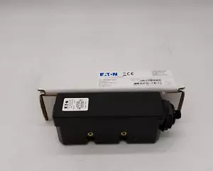 Sensore fotoelettrico Eaton E67-LRDP200-HDD - Foto 1 di 4