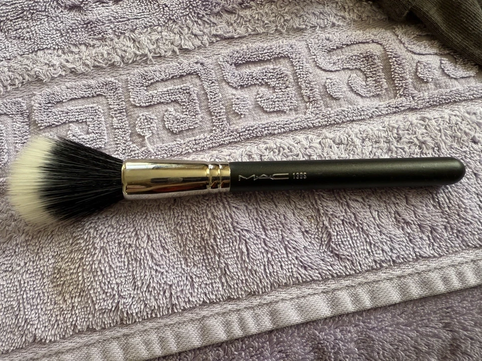 Mac Puderpinsel Nr. 139 S - Bild 1 von 3