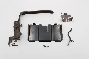 Singer Sewing Machine CABINET KNEE LEVER CONTROLLER & PEDAL MOUNT Simanco Vintag - Picture 1 of 7