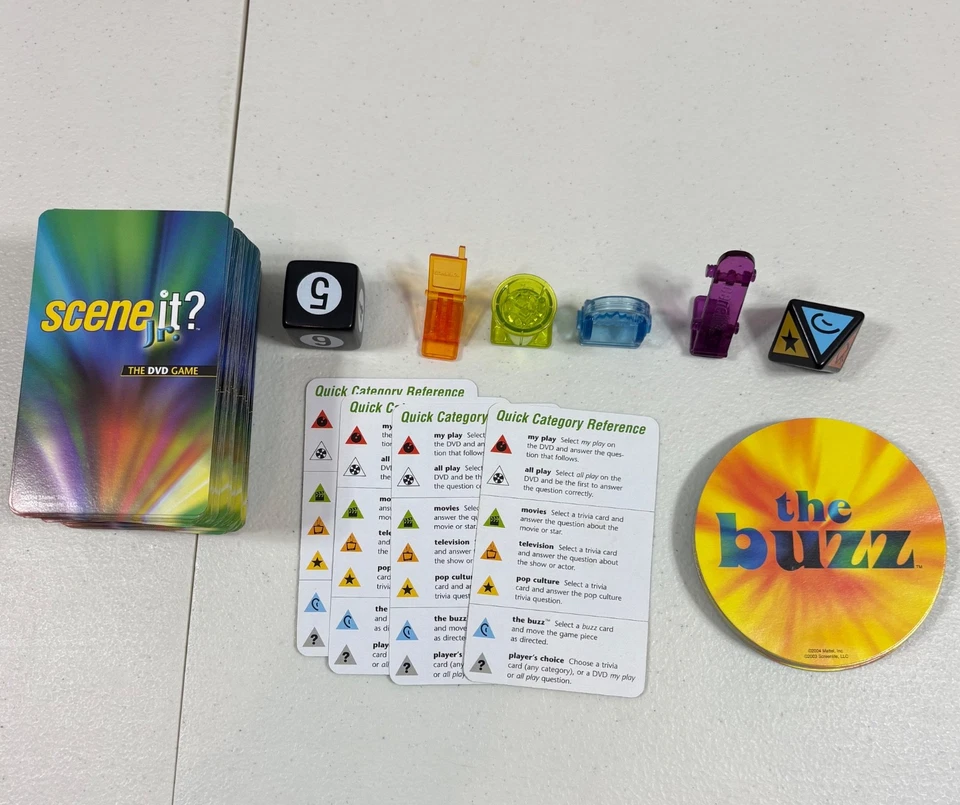 SCENE IT? JR Movers Dice Buzz Trivia Cards 2004 Replacement Parts Only - Image 1 of 4