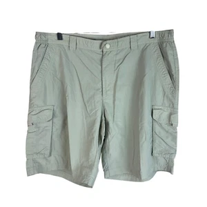 LL Bean Mens Outdoor Hiking Cargo Shorts XL Beige Nylon Stretch 289047 - Picture 1 of 6