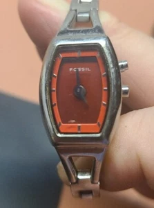 Fossil ES9566 Women's Silver Stainless Steel Analog Red Dial Quartz Watch UC390 - Picture 1 of 2