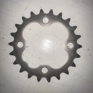 Shimano SG-X M9 S-22 Chainring 64 Bcd 22T 22 Tooth Four Bolt Pattern Silver - Picture 1 of 9