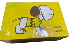 SDCC Comic Con 2019 Exclusivo Super7 Peanuts Snoopy con Máscara Charlie Brown NUEVO - Imagen 1 de 7