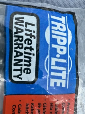 TRIPP LITE P502-006 SVGA MONITOR GOLD CABLE W/RGB HD15 MALE/MALE 6FT - Image 1 of 4