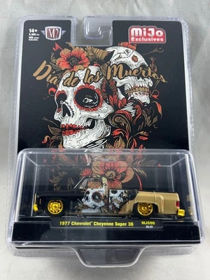 M2 Machines Dia de los Muertos 1977 Chevrolet Cheyenne Super 30 MJS90 CHASE - Image 1 of 2