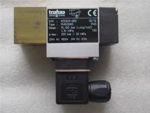 ONE new FOR Trafag 9M0.2083 10~100BAR - Picture 1 of 2