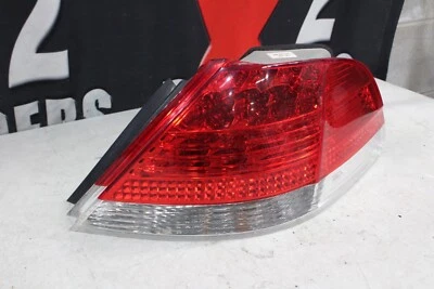 Luz trasera derecha del lado del pasajero BMW 750I 2006-2008 #078155-14E Foto 1 de 3