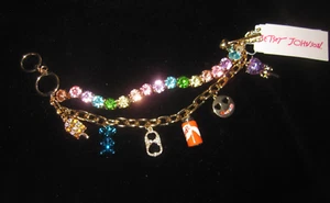 BETSEY JOHNSON CANDY GUMMY POP CAN CANDY CHARMS AND LOTS OF BLING BRACELET - Picture 1 of 2