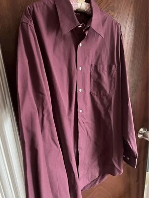 Covington Dress Shirt, Size M, 15- 15 1/2, 34-35 Foto 1 de 3