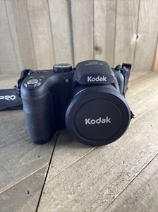 KODAK PIXPRO AZ252 25X DIGITAL CAMERA - Picture 1 of 17