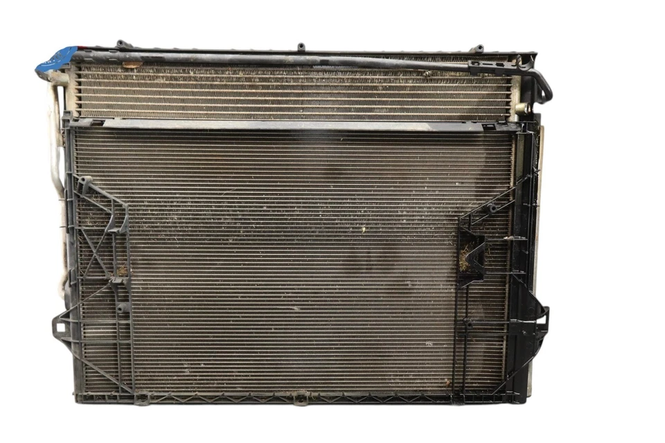 Conjunto de radiador de refrigeración refrigerante aire Volkswagen VW Touareg 11-17 7P0121253A fabricante original Foto 1 de 4