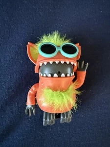 ⭐️ Scritterz Frumps Interactive Mini Monster Orange Fingerling Style - Picture 1 of 5