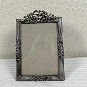 Vintage Silver Floral & Bow Detail Frame 6.25 X 4.25" Velour Back Made In Taiwan - Picture 1 of 5