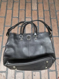 Dooney and Bourke - Black Pebble Leather Handbag - Excellent Condition - Picture 1 of 7