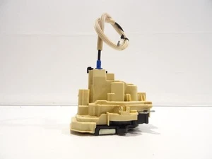 Cerradura delantera derecha FIAT PANDA 3 PHASE 2 52191503 - Imagen 1 de 13