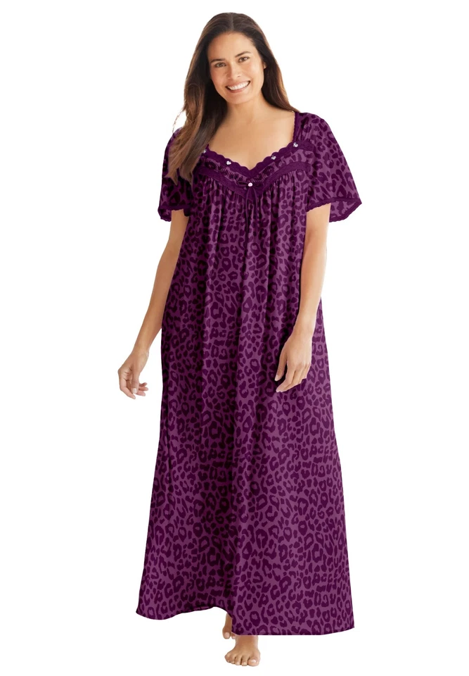 Vestido largo sedoso de encaje talla grande Only Necessities Foto 1 de 4