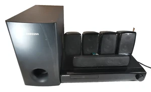 Samsung HT-Z320 5.1 Channel 1000W Home Theatre DVD 5 Surround Speakers And Sub - Photo 1/18
