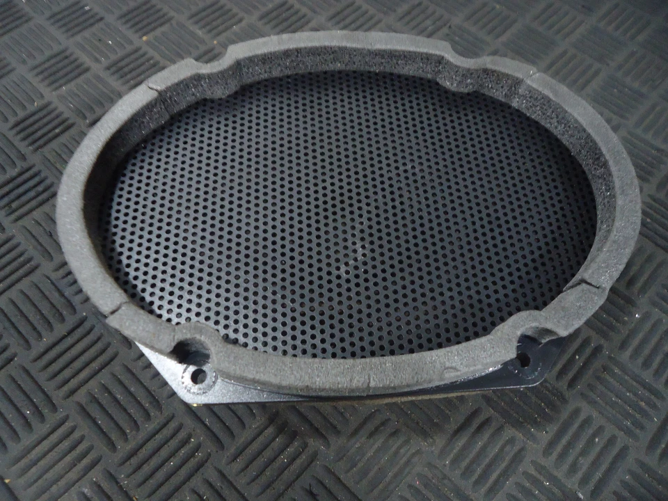 Ford Focus SE 2002 sedán altavoz puerta delantera derecha XS4F-18808-AB Foto 1 de 4