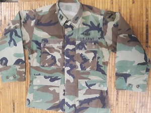 Abrigo Camuflado Combate Tipo VI Tipo VI Clima Caluroso Emitido por el Ejército de los Estados Unidos con Parches - Imagen 1 de 9
