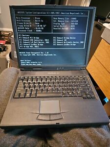 Vintage Retro Winbook XL2 Laptop Pentium 333 Powers Posts CD Floppy