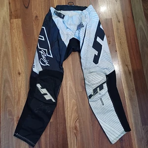 JT Racing Motocross Pants Men’s Small Short Black White Gray Polyester Goatskin - Picture 1 of 6