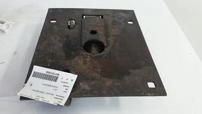 2011 Chevrolet Silverado 2500 3500 *Aftermarket* Trailer Hitch w/turnover ball - Image 1 of 4