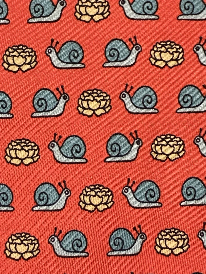 Hermes Caracoles y Coles Corbata Roja 7461 HA 56” Excelente Estado Foto 1 de 4