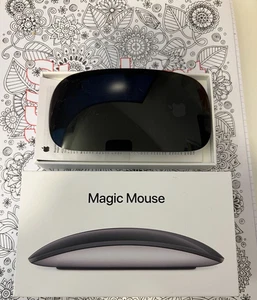 Apple Magic Mouse 2 Schwarz 2024 USB-C,  A3204 MXK63Z/A, Magic Mouse Black Apple - Bild 1 von 1