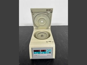 Heraeus 75003284 Biofuge Pico Centrifuge w/ 24-Slot Rotor - Picture 1 of 7