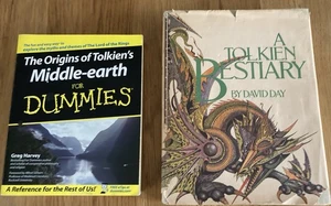 J. R. R Tolkien Reference Works: Tolkien Bestiary & Middle Earth for Dummies - Bild 1 von 24