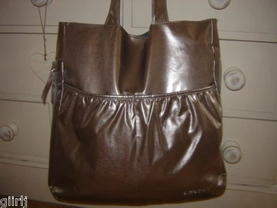 ⭐️DKNY⭐️DONNA KARAN⭐️ NEW ⭐️DKNY⭐️Donna Karan Silver Tote BAG⭐️Limited Edition