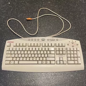 COMPAQ Presario SK-2700 Desktop Computer Vintage Keyboard 340740-003 BOX3S - Picture 1 of 3
