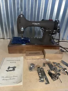 Vintage RARE R.H Macy & CO Sewing Machine Turns On And Works - Picture 1 of 13