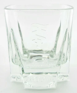 Santa Teresa 1796 Rum Venezuela Tumbler schwer Glas Boden Kreuzform Relief 7564 - Picture 1 of 4