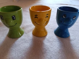 Eierbecher aus Keramik mit Gesciht bunte Farben - NEU - Bild 1 von 9