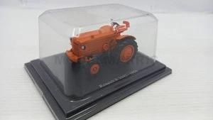 Universal Hobbies G790381 Renault R3042 1950 Tractor 1/43 Newstand - Picture 1 of 2